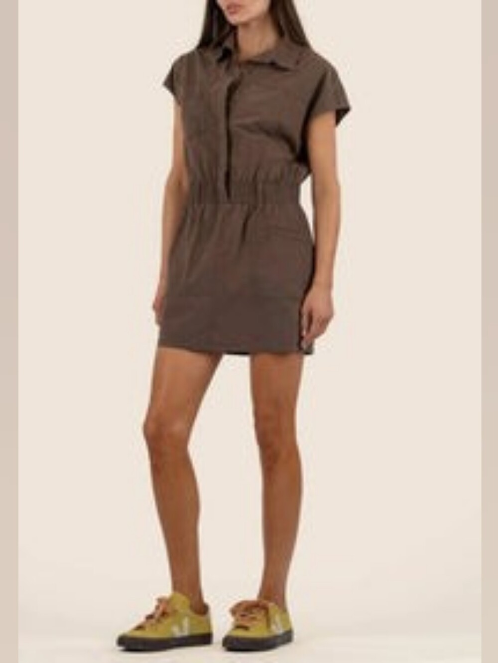 Kut from the Kloth Bowie Brown Short Sleeve Collared Mini Dress